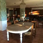La Pardina فندق