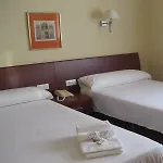 La Pardina فندق