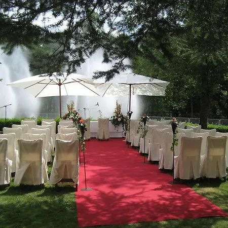 La Pardina Hotell